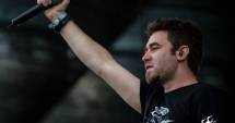 Stire din Eveniment : Medicii olandezi, anunț privind starea solistului Goodbye to Gravity