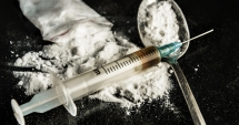Stire din Actualitate : Drogul morții, fabricat în laboratoarele clandestine din China, a ajuns în Europa