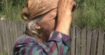 Stire din Eveniment : Bunicuță de 82 de ani, prinsă cu zeci de grame de cocaină ambalată pentru vânzare, la ea în apartament