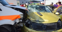 Stire din Eveniment : URMĂRI GRAVE DUPĂ ACCIDENTUL DE LA ICIL / Femeia lovită a intrat în comă! Cadrele medicale au fracturi multiple