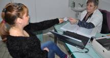 Stire din Sănătate : DSP-urile verifică dacă medicii au cititoare de carduri