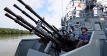 Stire din Eveniment : Marinarii militari, antrenamente pe Dunăre