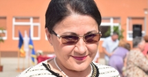 Stire din Cultură-Educație : Ecaterina Andronescu nu și-a făcut temele?