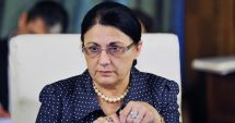 Stire din Politică-Administrație : Klaus Iohannis a acceptat-o pe Ecaterina Andronescu la Ministerul Educației