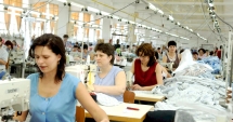 Stire din Economie : Economia nu poate fi trasă pe sfoară cu gargară politică