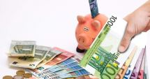 Stire din Economie : Economiile în valută, un salt mai rapid decât cele în lei