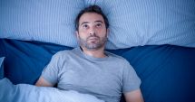 Stire din Sănătate : Sfaturi pentru un somn odihnitor, când aveţi eczeme pe corp
