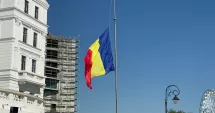 Stire din Eveniment : Tricolorul, celebrat de marinarii militari români. Ceremonii de Ziua Drapelului Național
