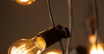 Stire din Social : ENEL. Vezi aici unde se oprește curentul electric, astăzi, la Constanța