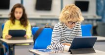 Stire din Social : Suntem pe ultimul loc la educație digitală în UE: Românii nu vor să învețe, vor doar diploma