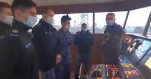 Stire din Cultură-Educație : Educație virtuală. Elevii militari încep cursurile online