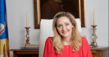 Stire din Actualitate : Elena Lasconi, realeasă primar la Câmpulung cu un scor zdrobitor