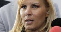 Stire din Politică-Administrație : "Nu e nimeni care să spună că Elena Udrea a luat șpagă"