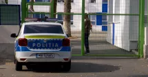 Stire din Eveniment : Elev de 14 ani, mort după ce i s-a făcut rău la școală. Poliția a deschis dosar pentru ucidere din culpă