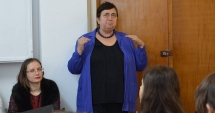 Stire din Cultură-Educație : Elevii constănțeni, ajutați să înțeleagă arta contemporană