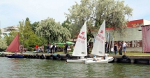 Stire din Sport : Elevii de gimnaziu, invitați la spectacolul cu vele
