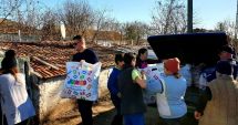 Stire din Cultură-Educație : Elevii Liceului "Ovidius" ajută o familie nevoiașă din mediul rural