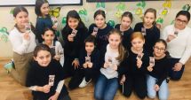 Stire din Cultură-Educație : Elevii Școlii Gimnaziale "Ferdinand" au confecționat mărțișoare
