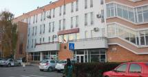 Stire din Cultură-Educație : Elevii Colegiului de Arte aduc bucuria colindului