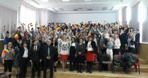Stire din Cultură-Educație : Elevii constănțeni și basarabeni au sărbătorit împreună Centenarul Unirii