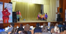 Stire din Cultură-Educație : Elevi cu dizabilități alături de voluntari, pe scena Palatului Copiilor