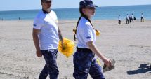 Stire din Social : Elevii militari au întins naturii o mână de ajutor pentru ecologizarea plajelor