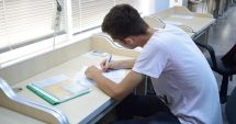 Stire din Cultură-Educație : Elevii şi studenţii, supăraţi că nu au fost invitaţi la prezentarea proiectului “România educată”