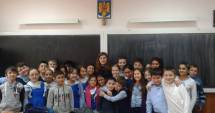 Stire din Eveniment : Jandarmii, acțiuni de prevenție în școlile constănțene