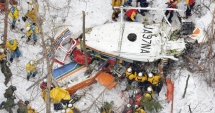 Stire din Actualitate : Elicopter de salvare prăbușit în Japonia. Nouă persoane au murit