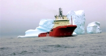 Stire din Economie : Emiratele Arabe Unite vor să aducă aisberguri din Antarctica