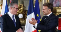 Stire din Actualitate : Emmanuel Macron i-a decernat Legiunea de Onoare lui Keir Starmer