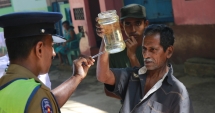Stire din Actualitate : Epidemie în Sri Lanka. 300 oameni au murit