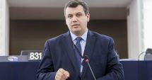 Stire din Actualitate : Eugen Tomac, despre Schengen: "Putem accepta o singură condiţie de la Austria. În rest, orice cedare mi se pare absurdă"