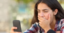 Stire din Eveniment : Cum te lasă fără bani și secrete propriul telefon mobil. Pericolul internetului wi-fi
