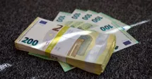 Stire din Eveniment : Credite bancare cu acte false. 12 persoane trimise în judecată