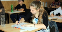 Stire din Cultură-Educație : Cum se va intra la liceu. Între examenul de admitere și vânătoarea mediilor din generală