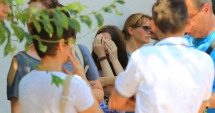 Stire din Cultură-Educație : Evaluarea Națională, la final.  Durere și întristare după recorectare