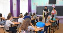 Stire din Cultură-Educație : Pregătiri pentru probele scrise de la Bacalaureat