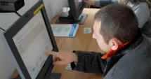 Stire din Actualitate : Permisul auto, mai ușor de obținut. Cine scapă de proba teoretică începând de mâine