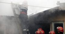 Stire din Eveniment : EXPLOZIE într-o locuință din localitatea Dorobanțu. O femeie a murit în urma deflagrației