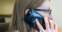 Stire din Actualitate : Nou incident cu un mobil Samsung Galaxy Note 7: A pocnit și a început să scoată fum în avion