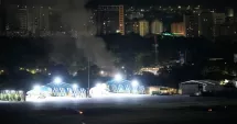 Stire din Actualitate : Explozii în Caracas lângă o bază militară. Maduro acuză SUA și declară stare de urgență