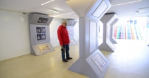 Stire din Cultură-Educație : Elevii școlii de fotografie "Avatar" își expun lucrările