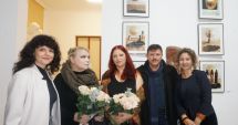 Stire din Cultură-Educație : Expoziţia foto/video a artistei Anca Pașa Deaconu poate fi admirată și în decembrie
