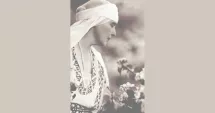 Stire din Cultură-Educație : Expoziție inedită la Muzeul de Artă Constanța. Cum a devenit mărțișorul bijuterie regală
