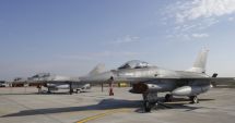 Primele avioane F-16 pentru antrenarea piloților ucraineni au ajuns în România