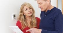 Stire din Social : Facturile la curent se măresc de la 1 iulie 2024. Iată cu cât creşte costul