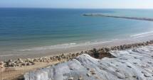 Stire din Social : Faleza de la Eforie Nord, în pericol. Vilele și hotelurile o iau la vale