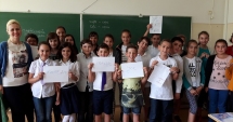 Stire din Cultură-Educație : "Fantezie, joc și creație", la Liceul Teoretic "Callatis" Mangalia