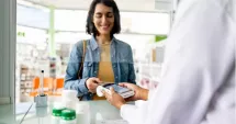 Stire din Eveniment : Farmacist şef, prins în scandal uriaş. 11 milioane de lei dispariţi din medicamente
